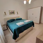 Apartamento Sleeping Chest *